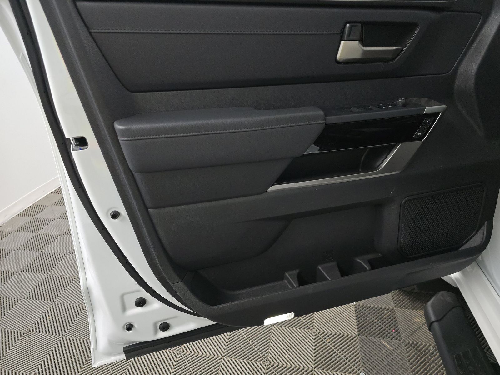 2025 Toyota Tundra Limited AWD