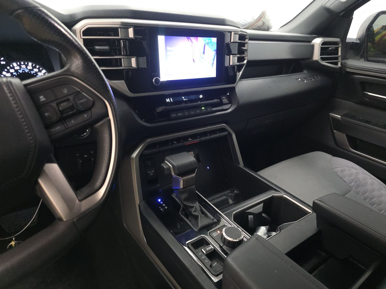 2025 Toyota Tundra SR5 AWD