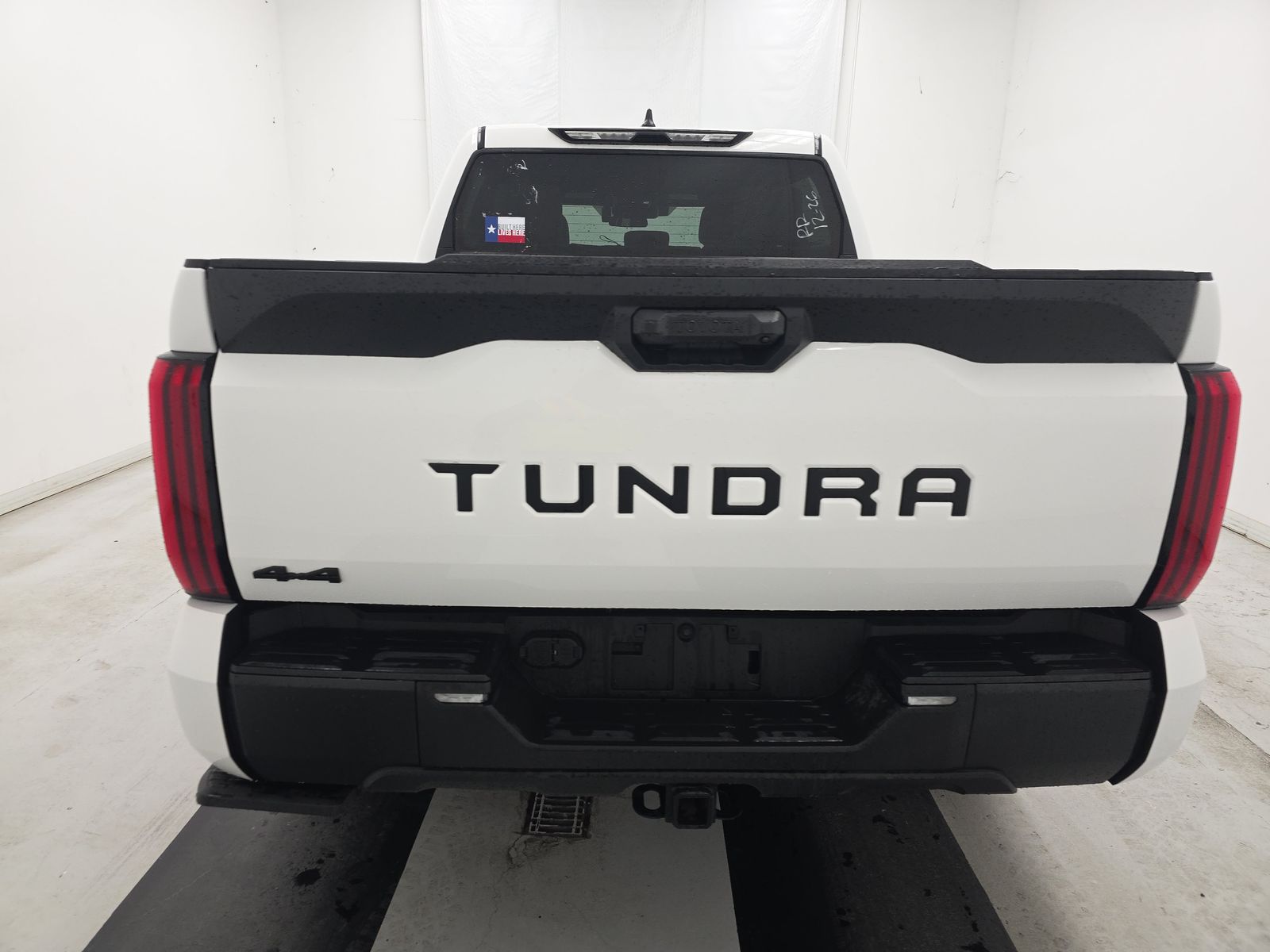 2025 Toyota Tundra SR5 AWD