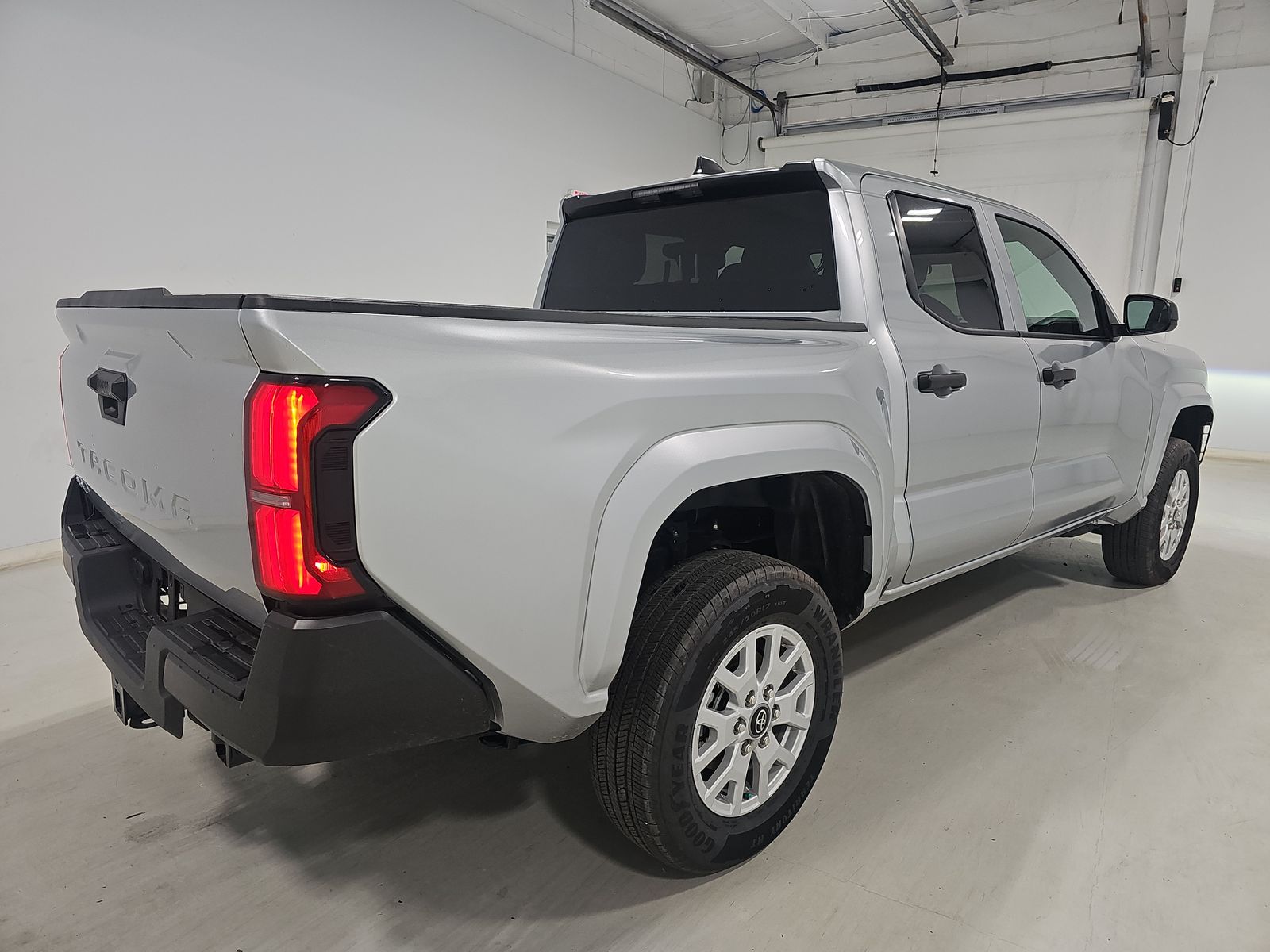 2025 Toyota Tacoma SR AWD