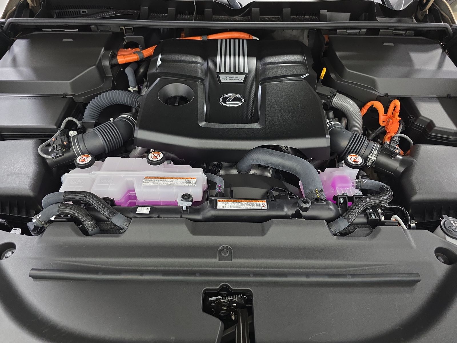 2025 Lexus LX LX 700h Overtrail AWD