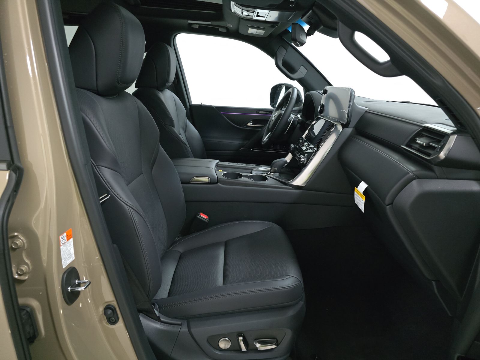 2025 Lexus LX LX 700h Overtrail AWD