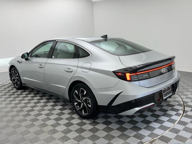 2025 Hyundai Sonata SEL FWD