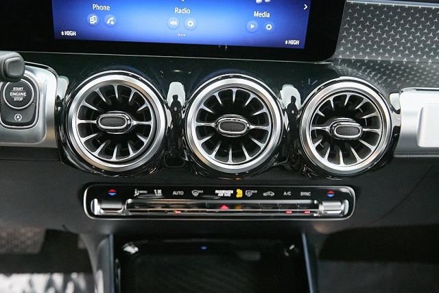 2024 Mercedes-Benz GLB GLB 250 AWD