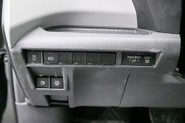 2024 Toyota Sienna LE FWD