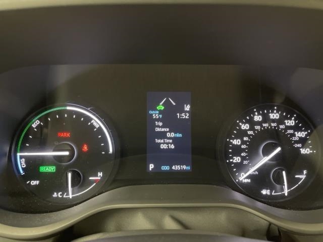 2024 Toyota Sienna LE FWD