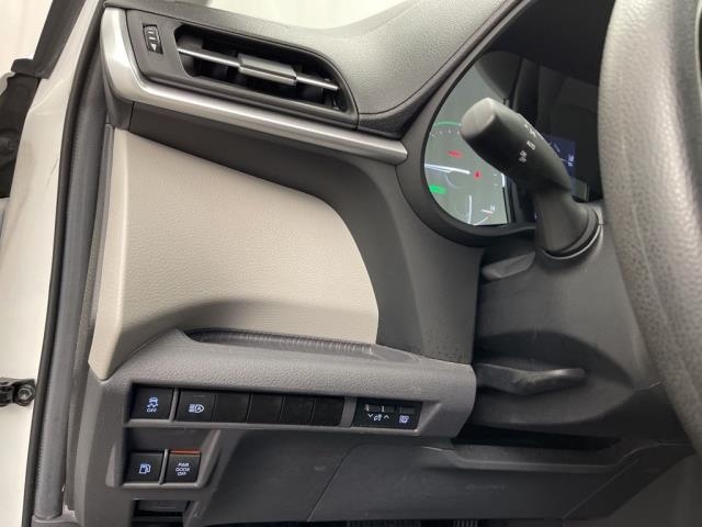 2024 Toyota Sienna LE FWD