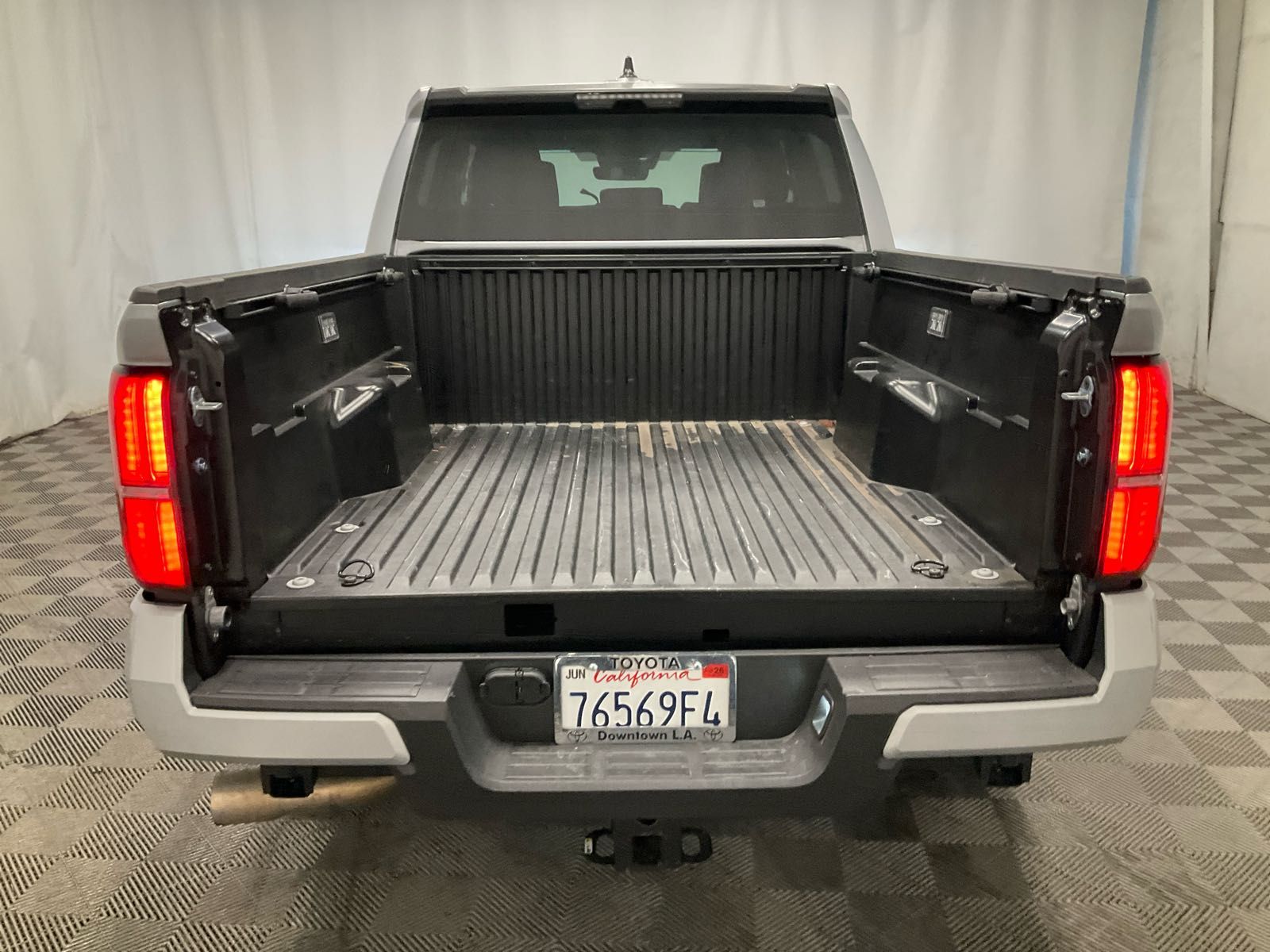 2025 Toyota Tacoma SR5 RWD