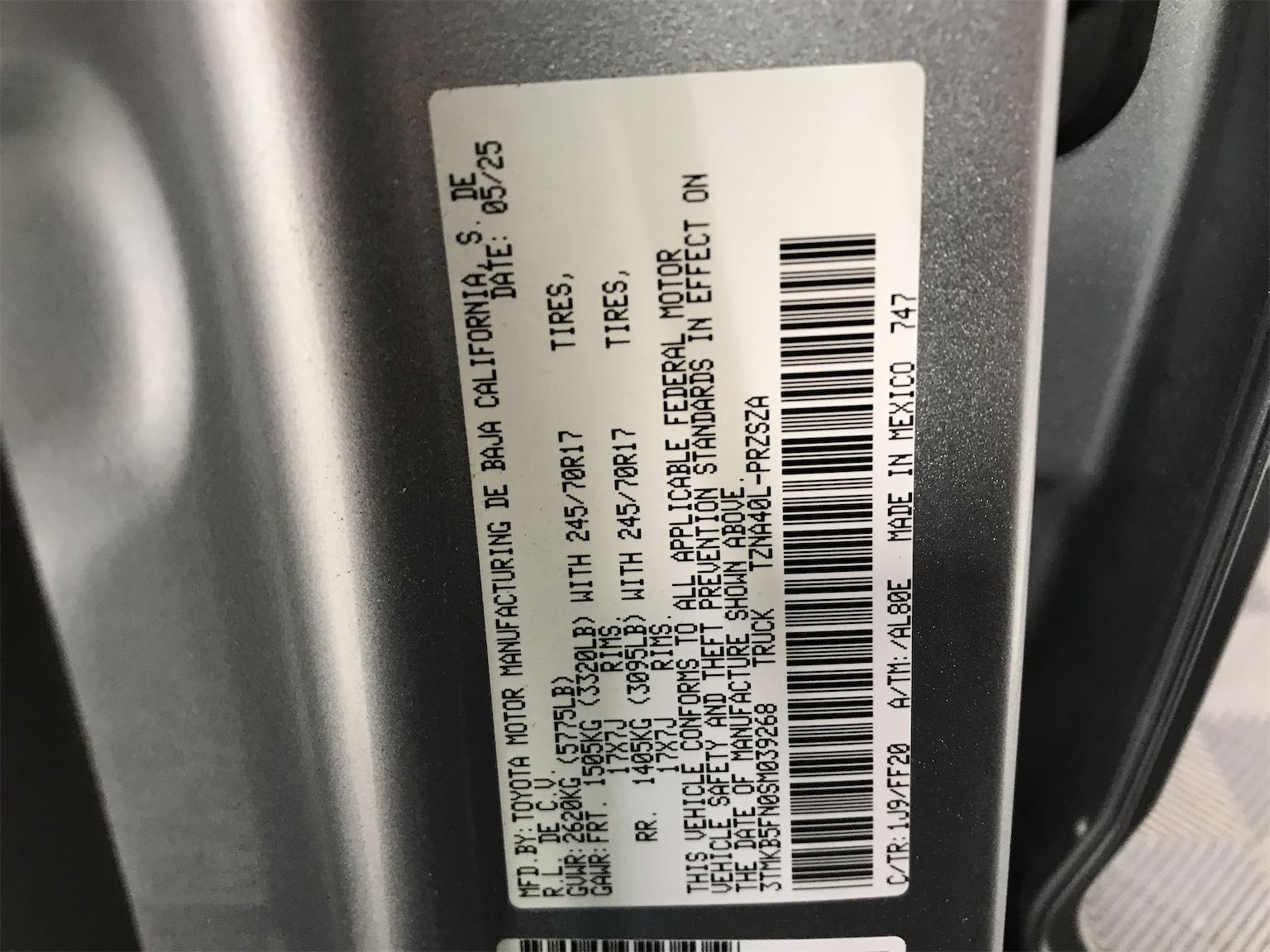 2025 Toyota Tacoma SR5 RWD