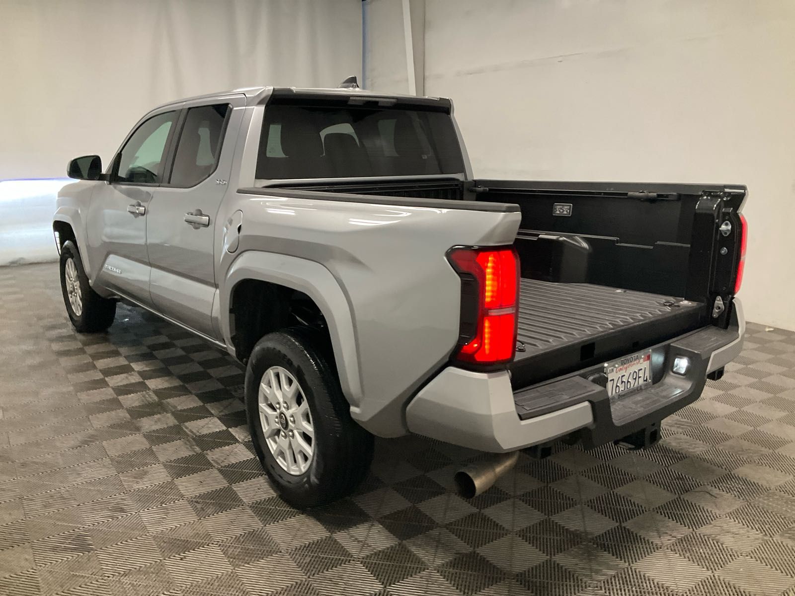 2025 Toyota Tacoma SR5 RWD