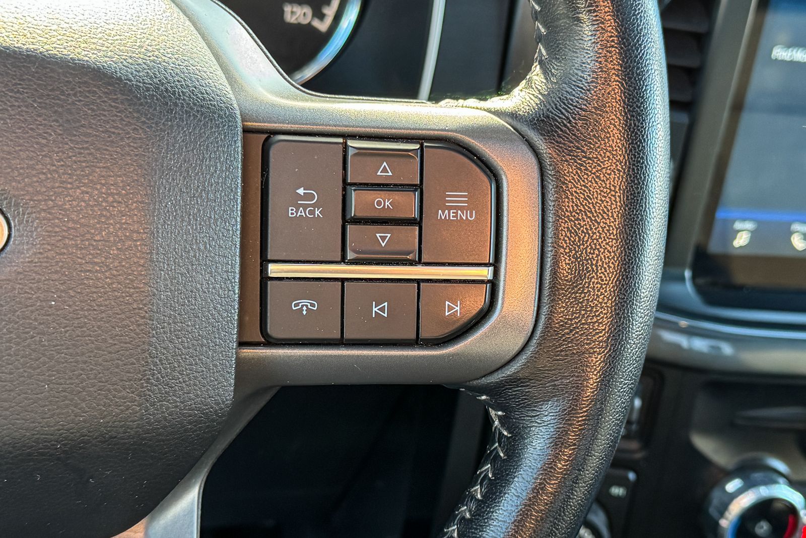 2022 Ford F-150 XLT AWD