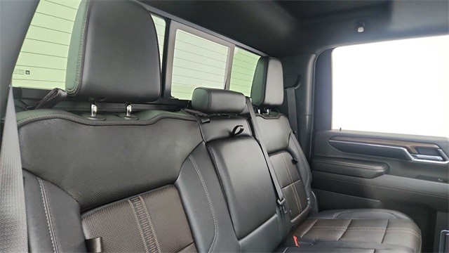 2024 Chevrolet Silverado 3500HD High Country AWD