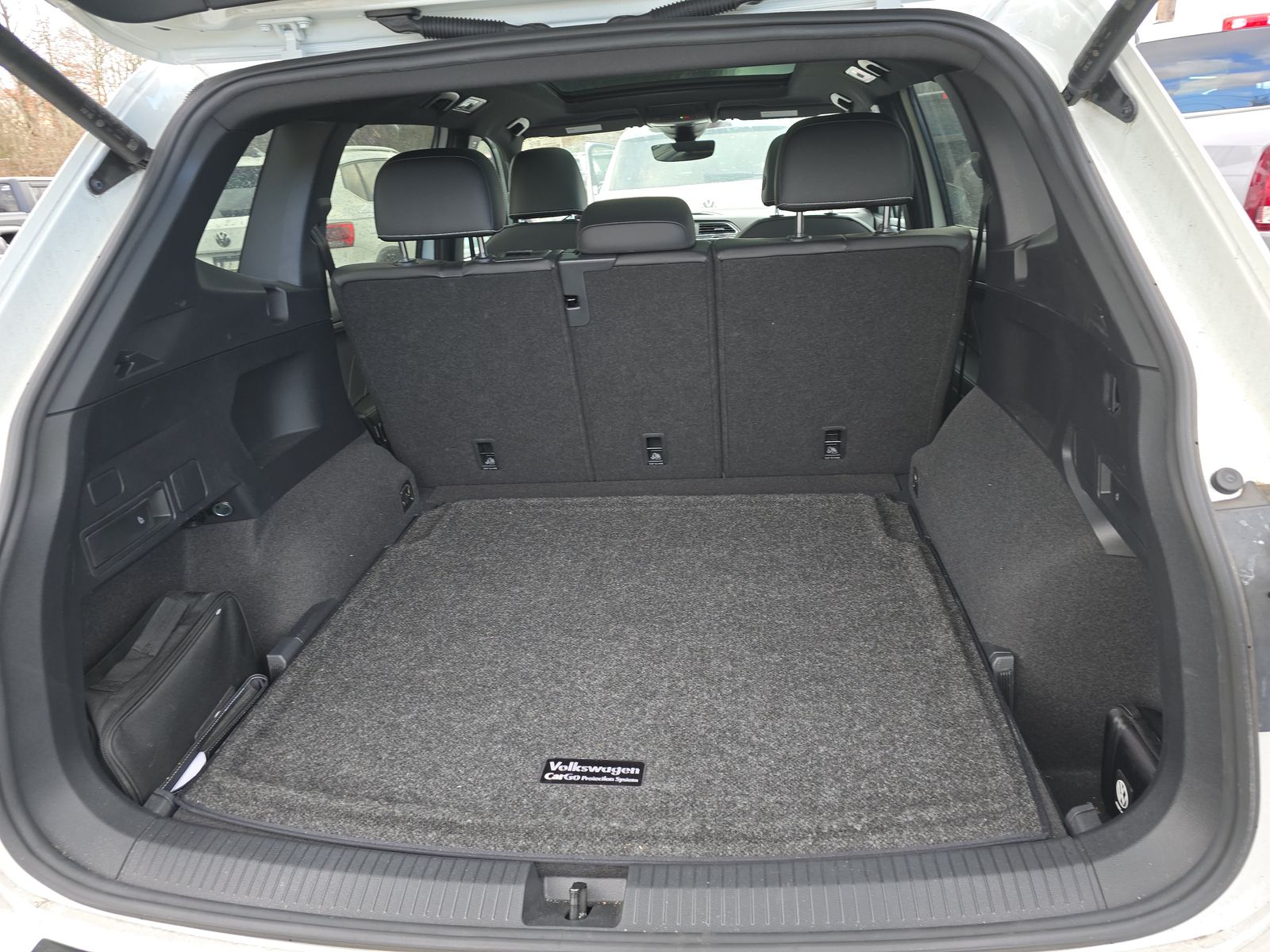 2022 Volkswagen Tiguan 2.0T SE R-Line Black AWD