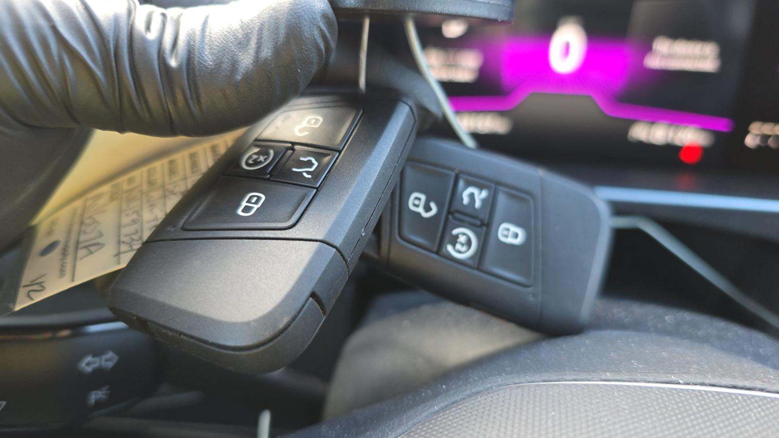 2022 Volkswagen Tiguan 2.0T SE R-Line Black AWD