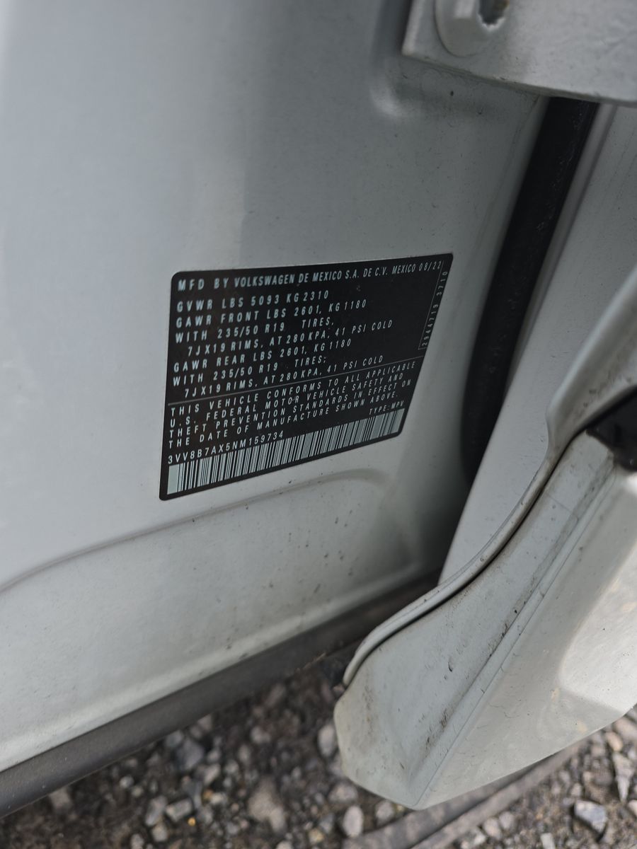 2022 Volkswagen Tiguan 2.0T SE R-Line Black AWD