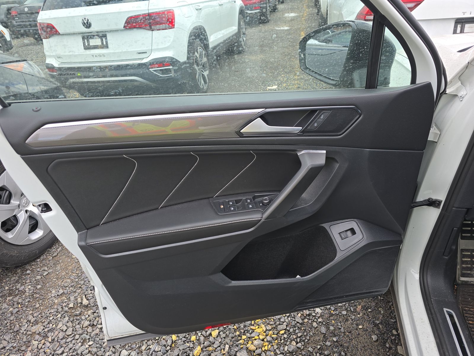 2022 Volkswagen Tiguan 2.0T SE R-Line Black AWD