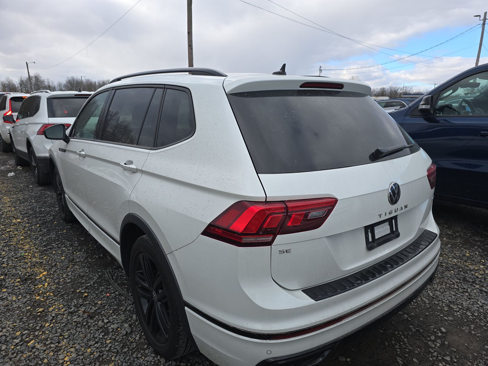 2022 Volkswagen Tiguan 2.0T SE R-Line Black AWD