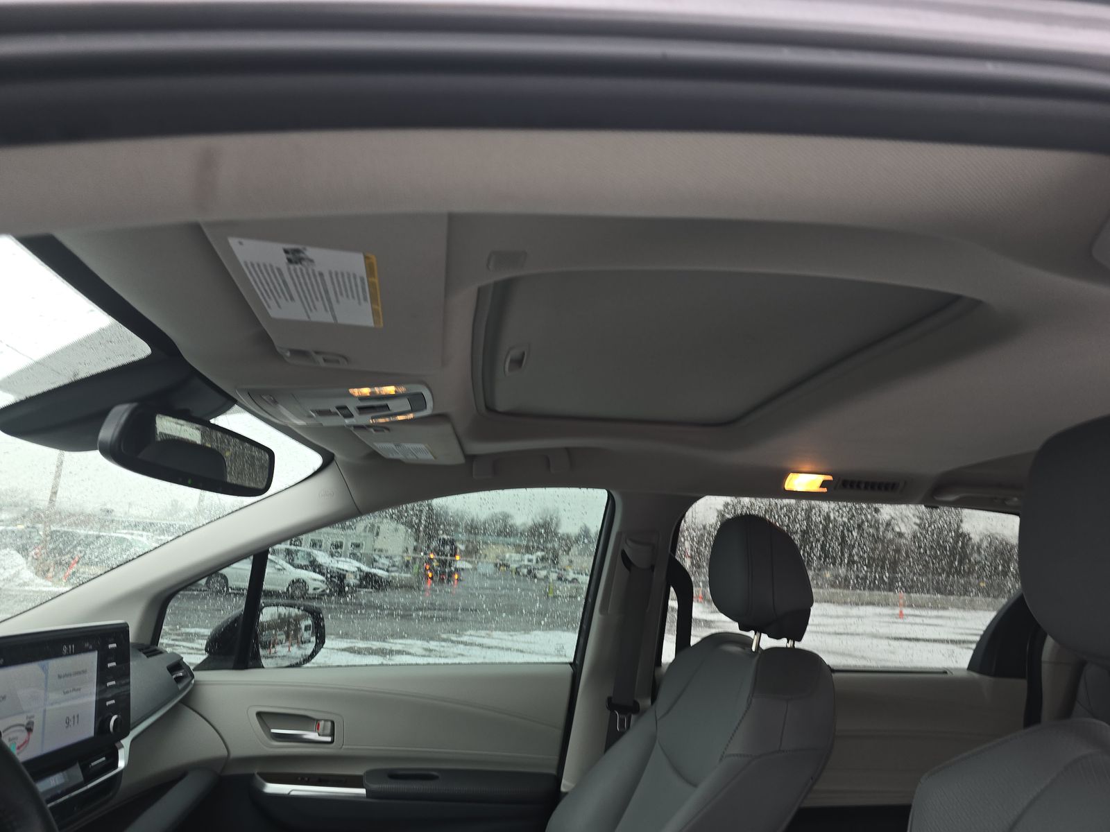 2022 Toyota Sienna XLE FWD