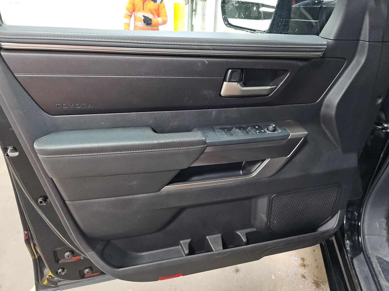 2022 Toyota Tundra SR5 AWD