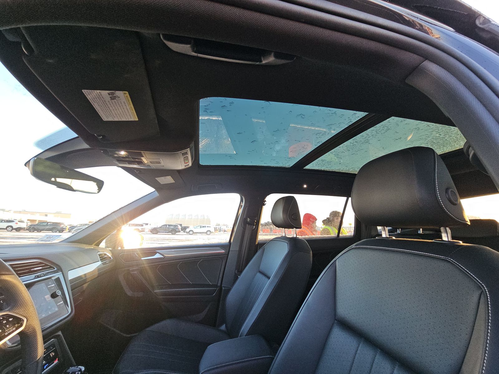 2022 Volkswagen Tiguan 2.0T SE R-Line Black AWD