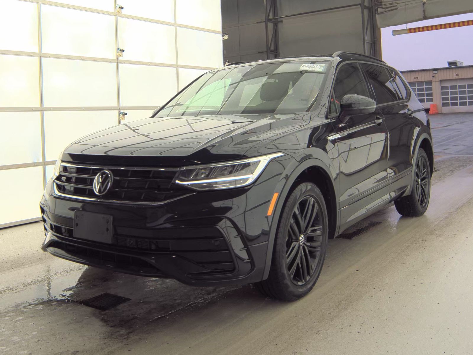 2022 Volkswagen Tiguan 2.0T SE R-Line Black AWD