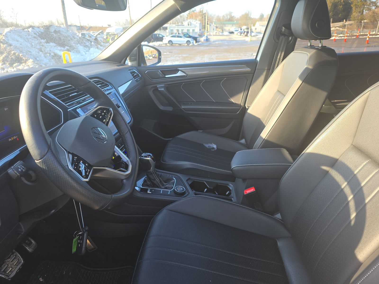 2022 Volkswagen Tiguan 2.0T SE R-Line Black AWD