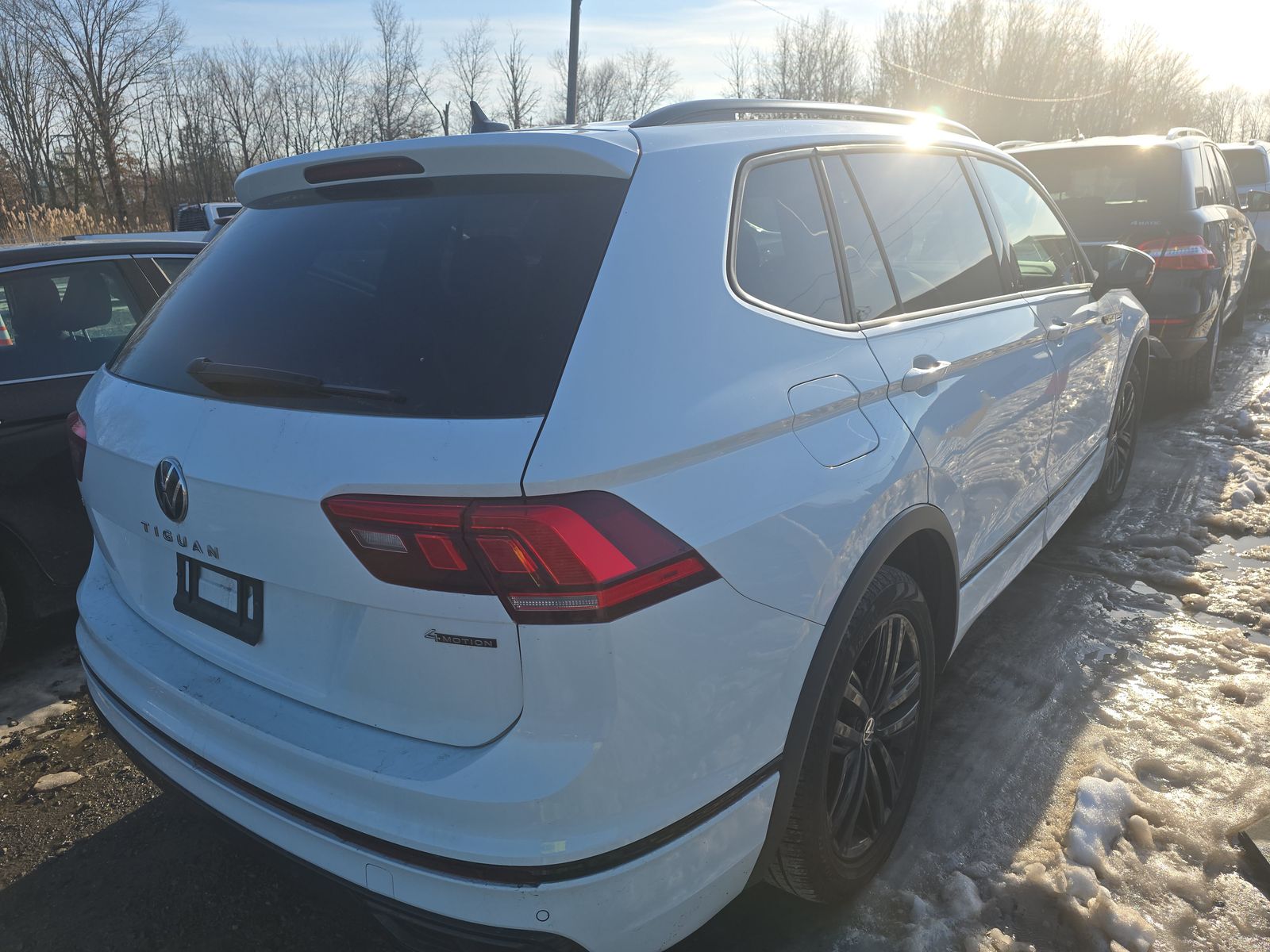 2022 Volkswagen Tiguan 2.0T SE R-Line Black AWD