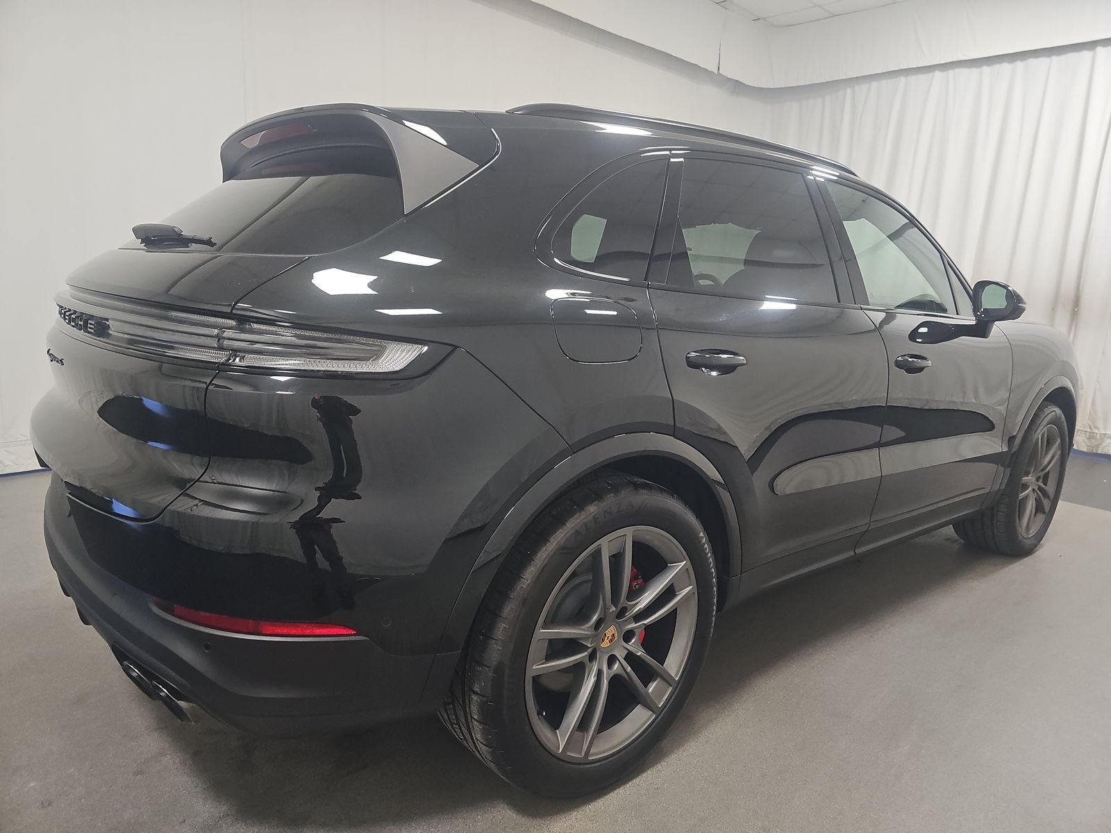 2025 Porsche Cayenne S AWD