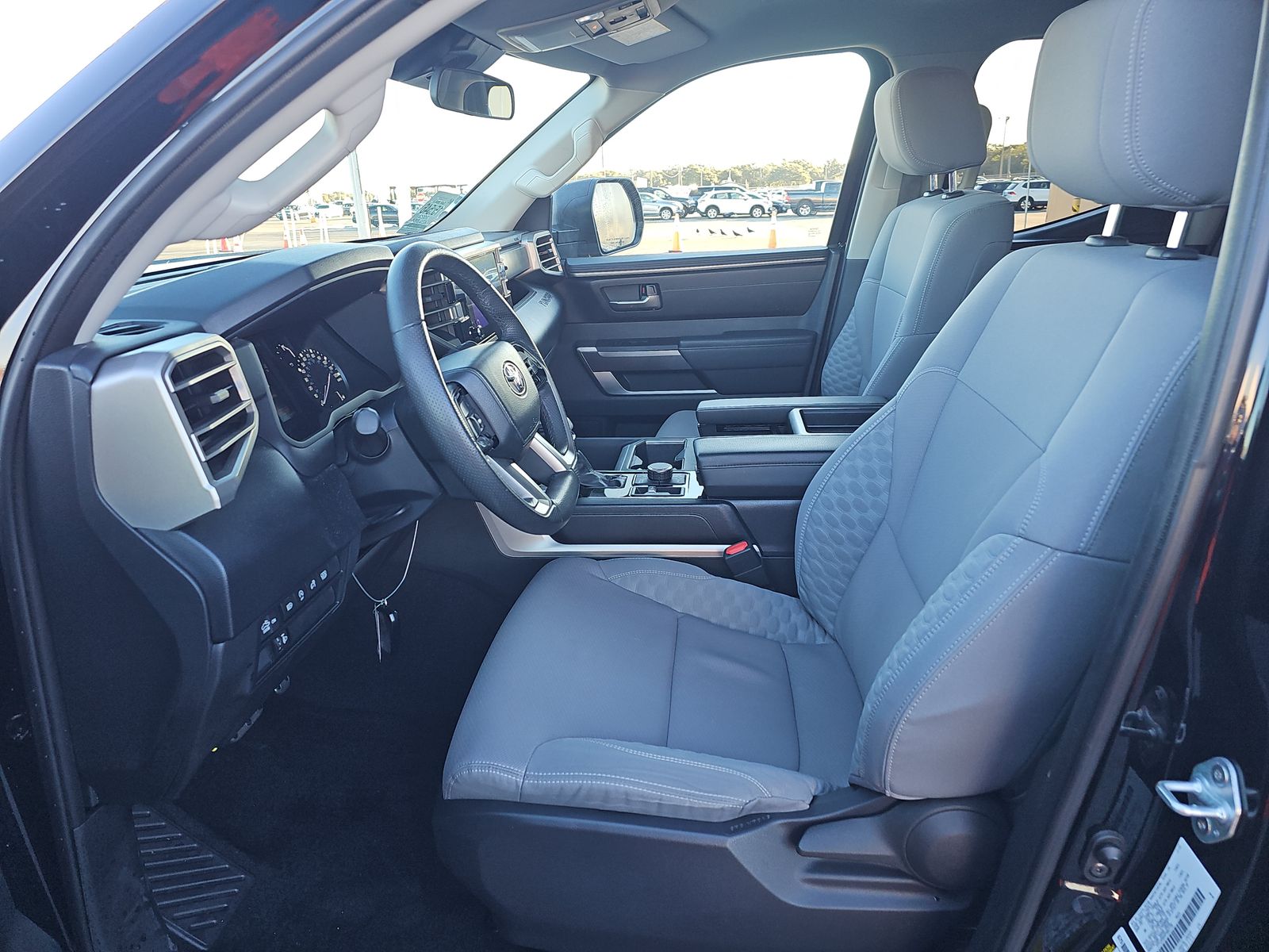 2023 Toyota Tundra SR5 AWD