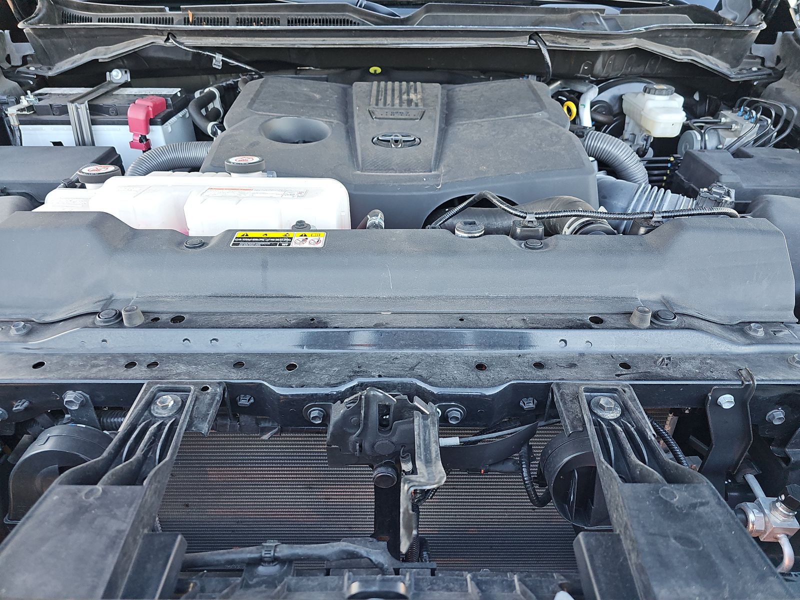 2023 Toyota Tundra SR5 AWD