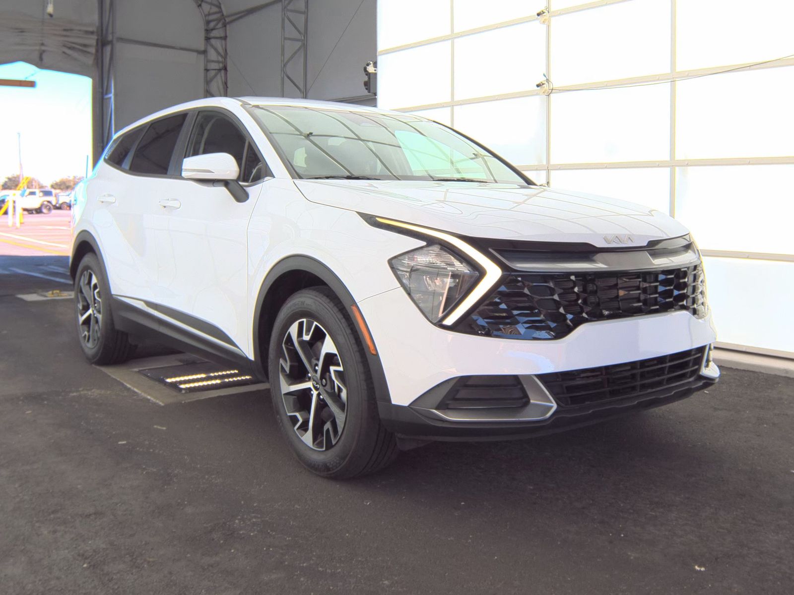 2023 Kia Sportage EX FWD