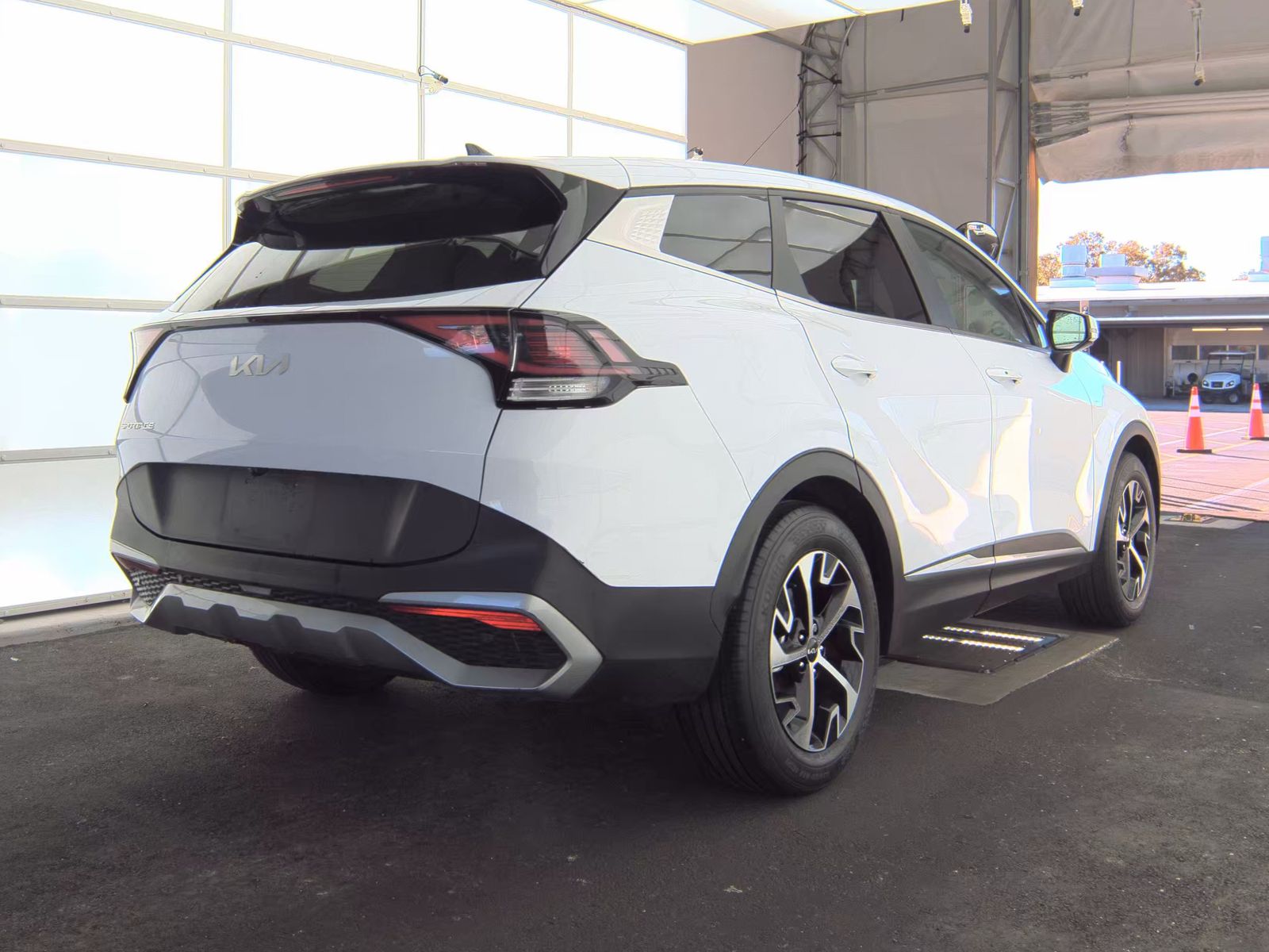 2023 Kia Sportage EX FWD