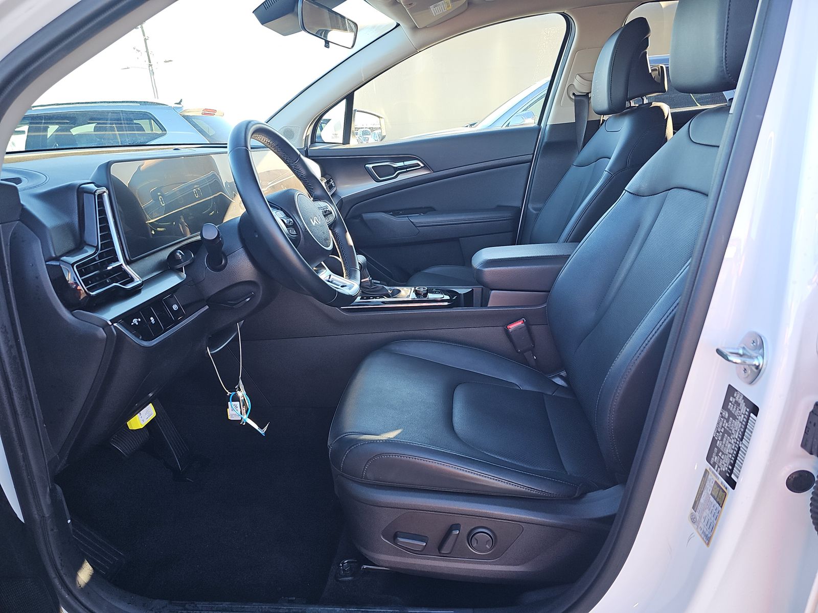 2023 Kia Sportage EX FWD