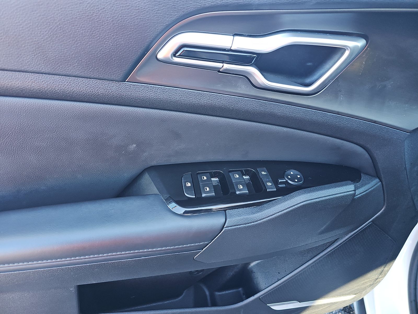 2023 Kia Sportage EX FWD