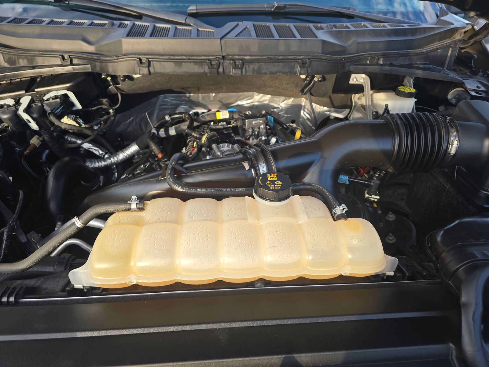 2023 Ford F-150 Lariat FWD