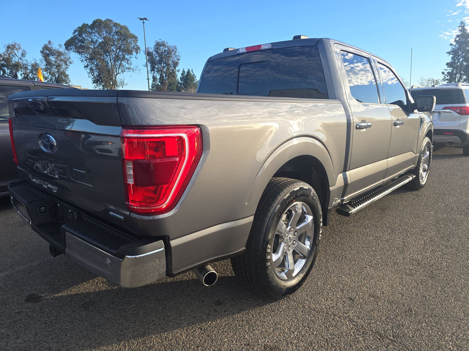 2023 Ford F-150 Lariat FWD