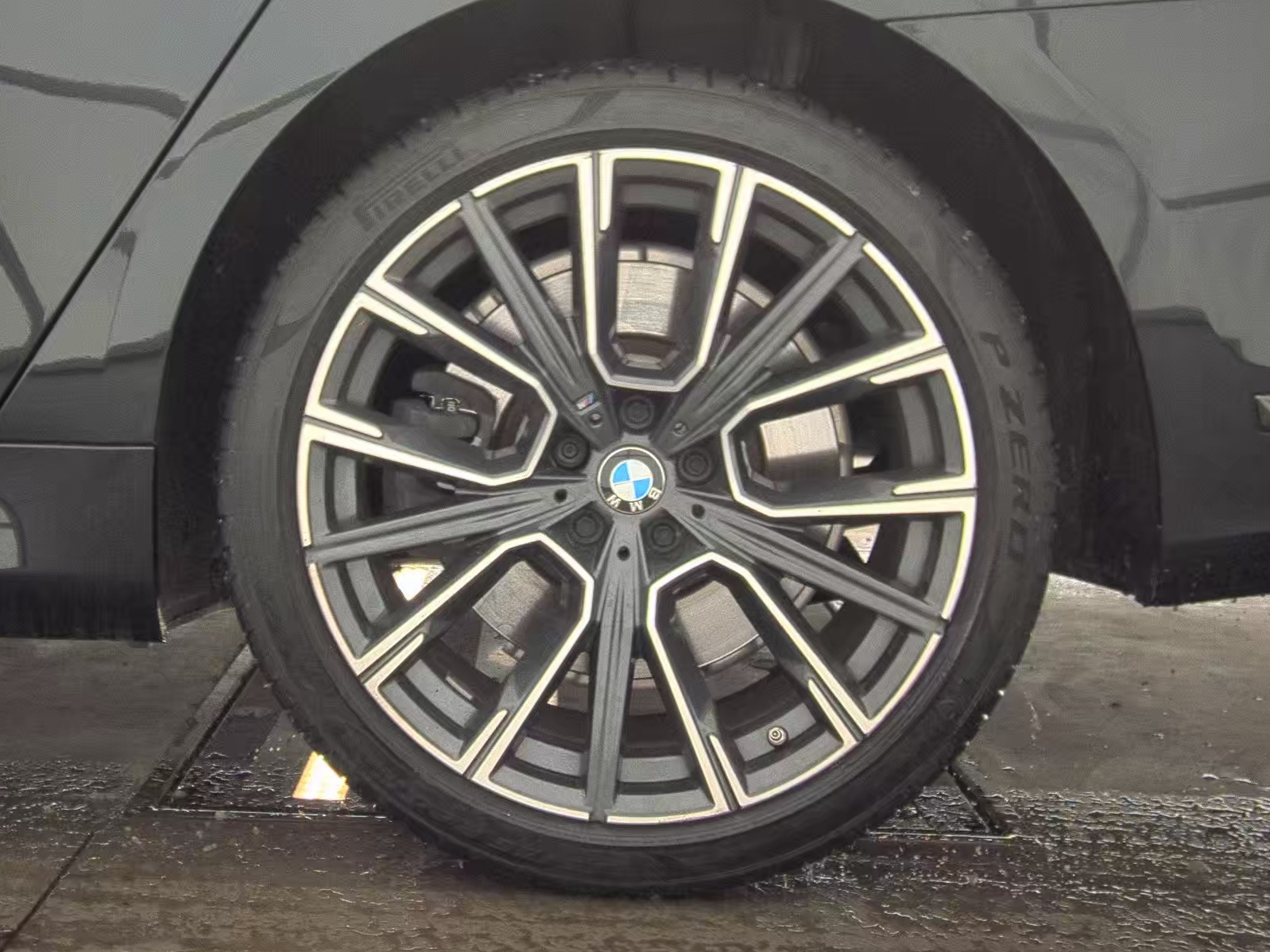 2020 BMW 7 Series 750i xDrive AWD