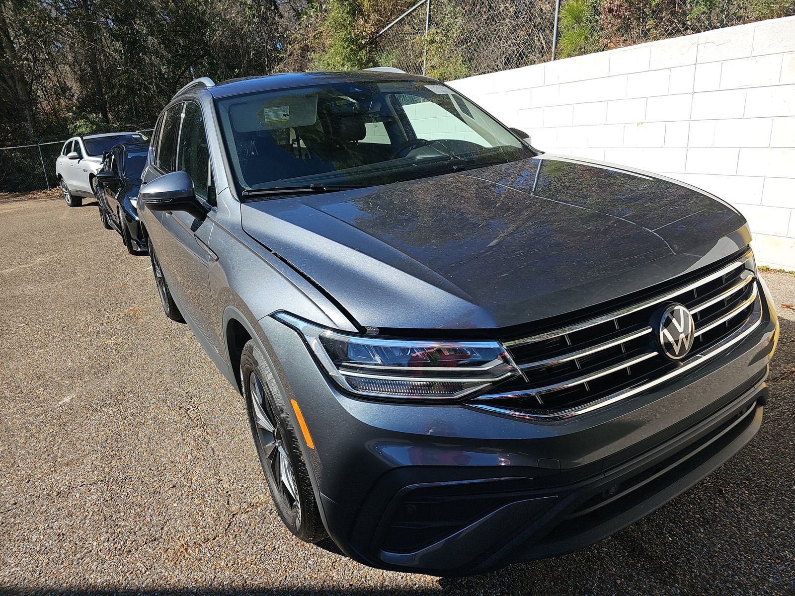 2024 Volkswagen Tiguan 2.0T SE FWD