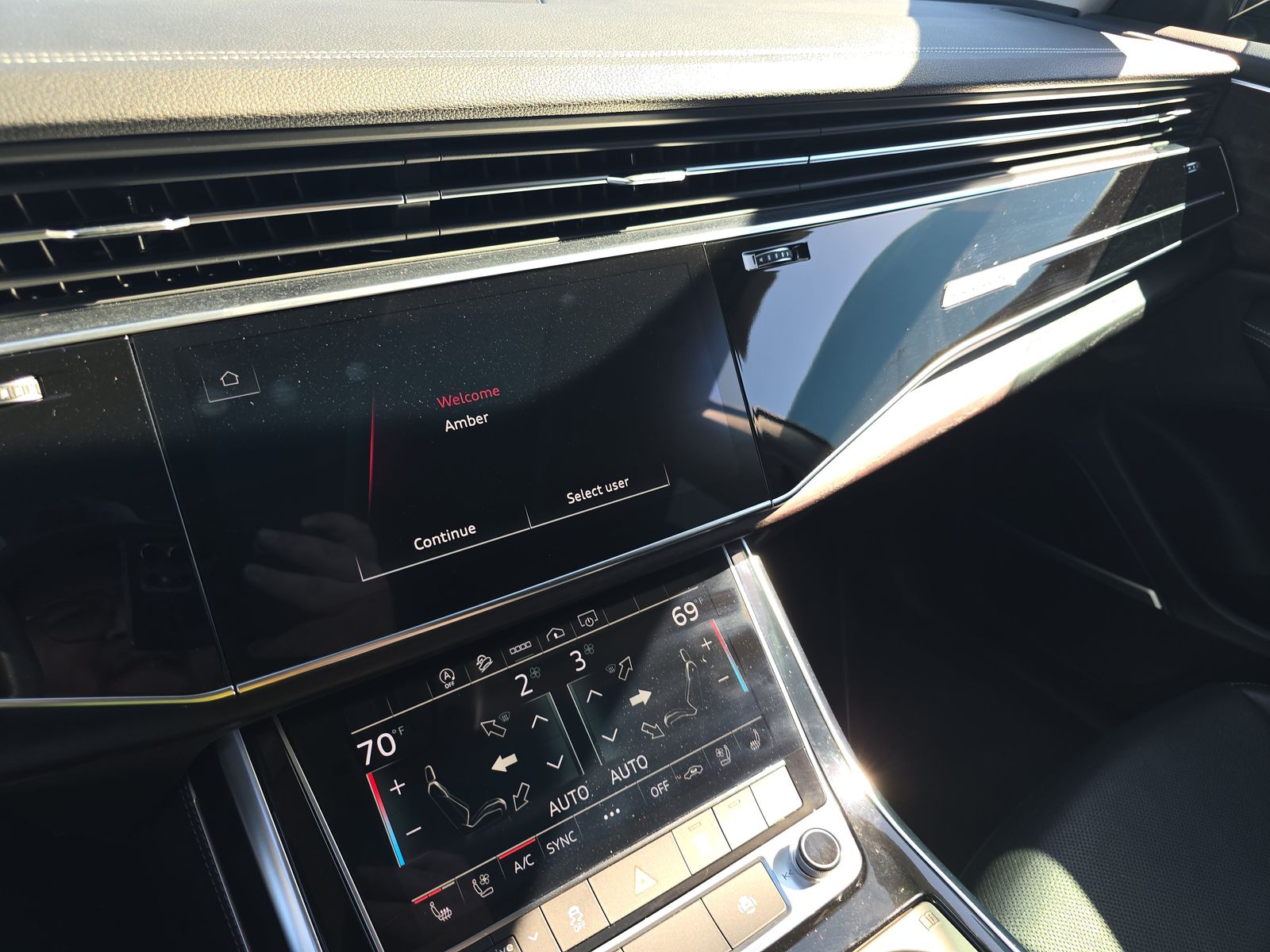 2023 Audi Q8 Premium Plus AWD