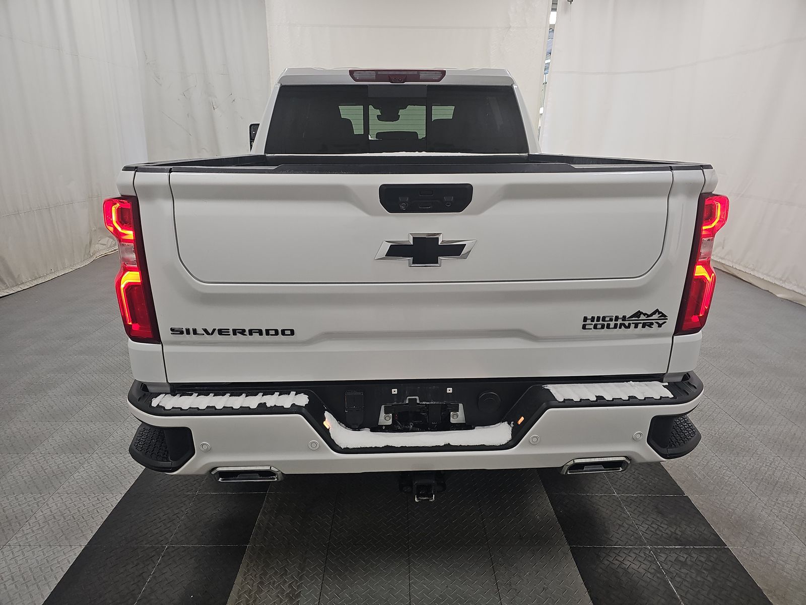 2023 Chevrolet Silverado 1500 High Country AWD