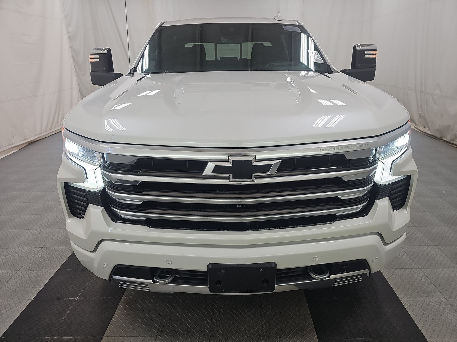2023 Chevrolet Silverado 1500 High Country AWD