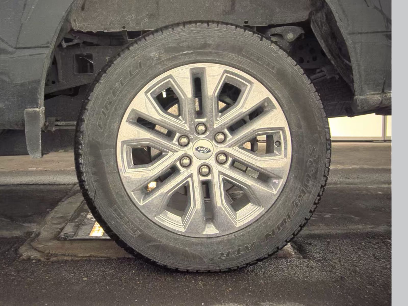 2024 Ford F-150 Hybrid XLT AWD