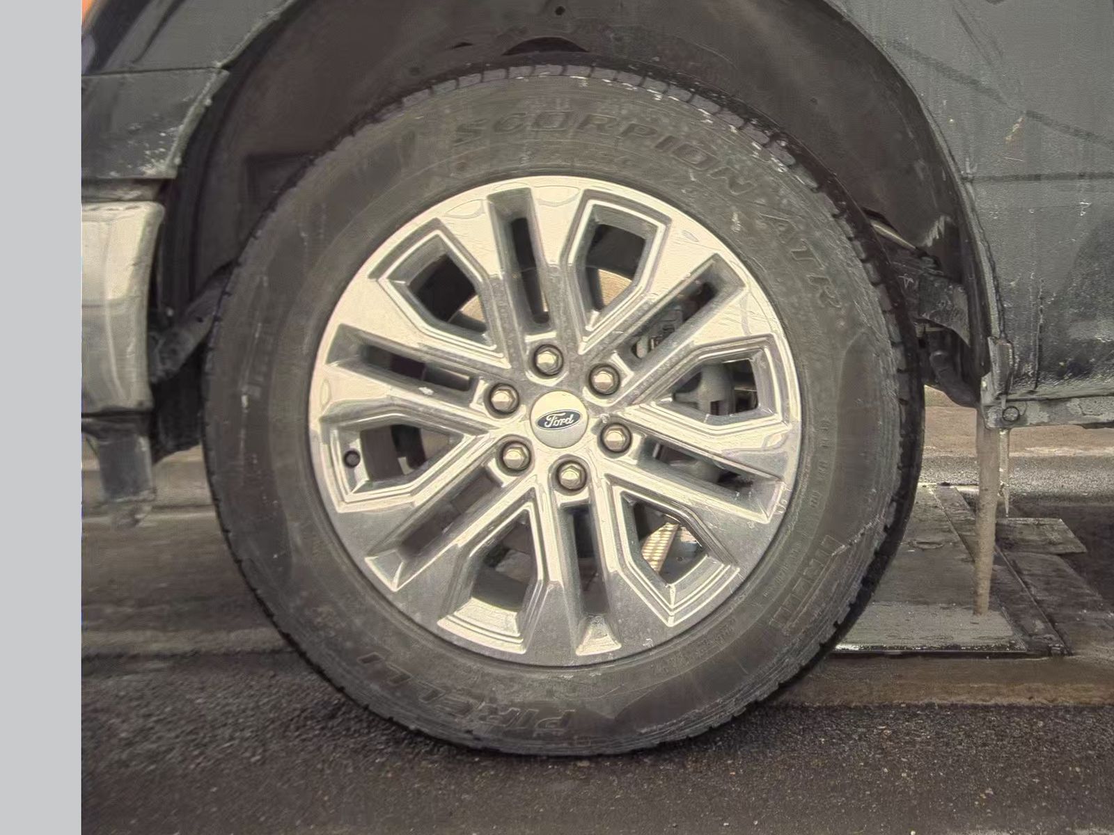 2024 Ford F-150 Hybrid XLT AWD