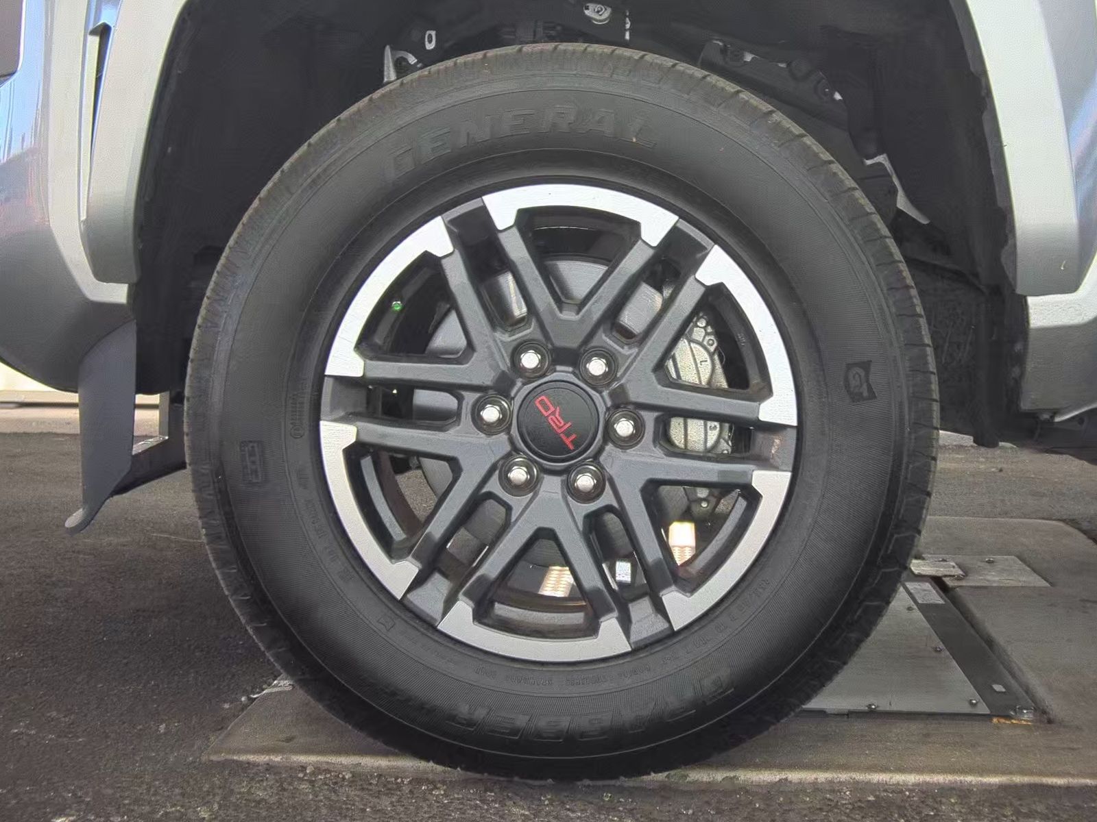 2024 Toyota Tacoma TRD Sport AWD