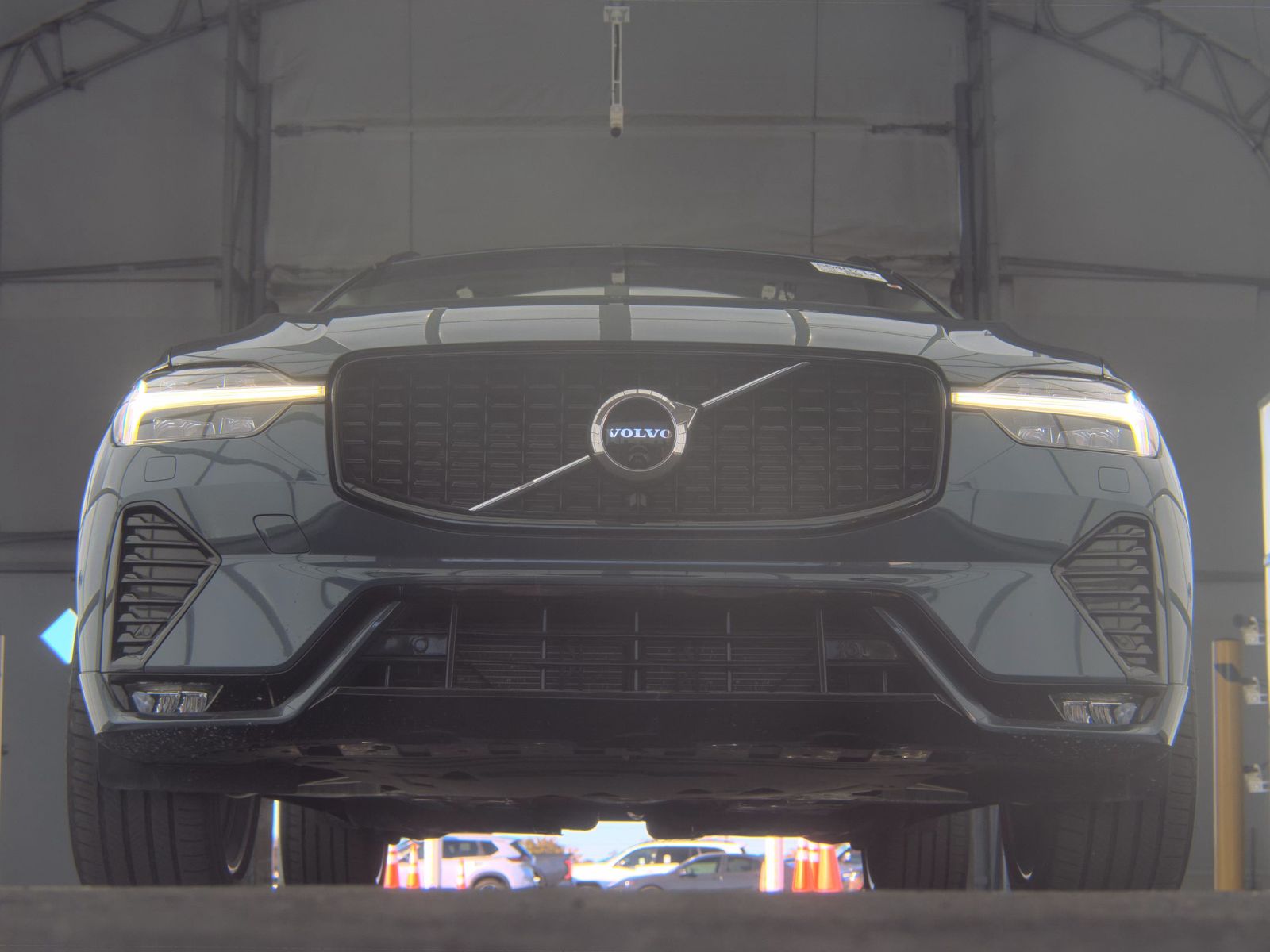 2023 Volvo XC60 B5 Ultimate FWD