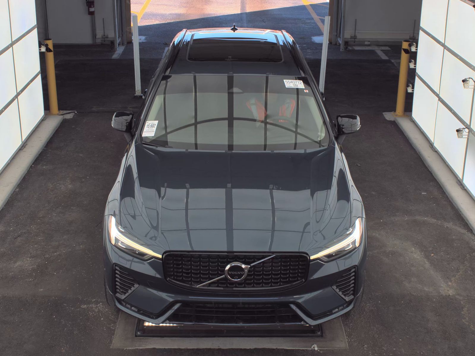 2023 Volvo XC60 B5 Ultimate FWD