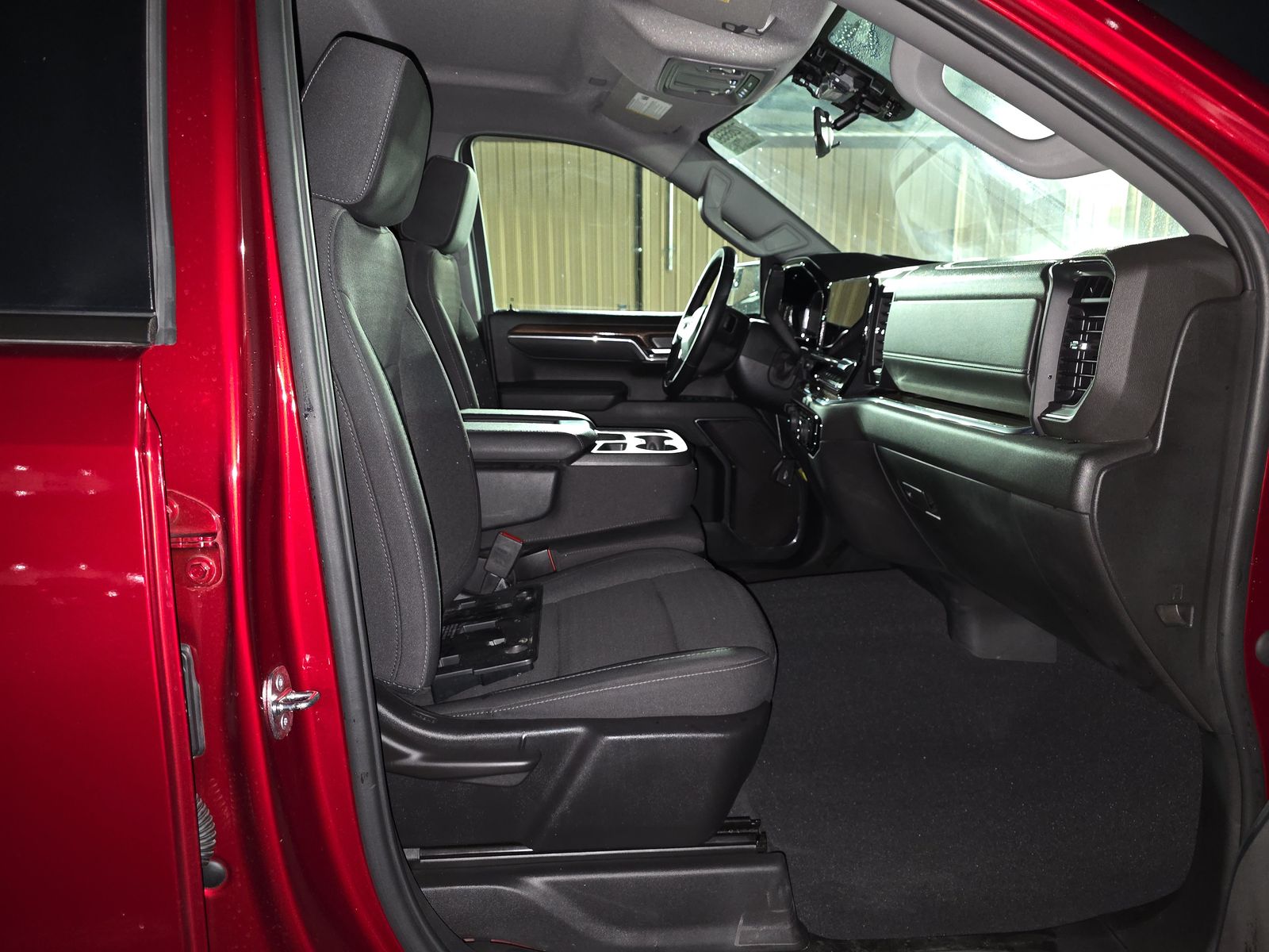 2024 Chevrolet Silverado 1500 LT RWD