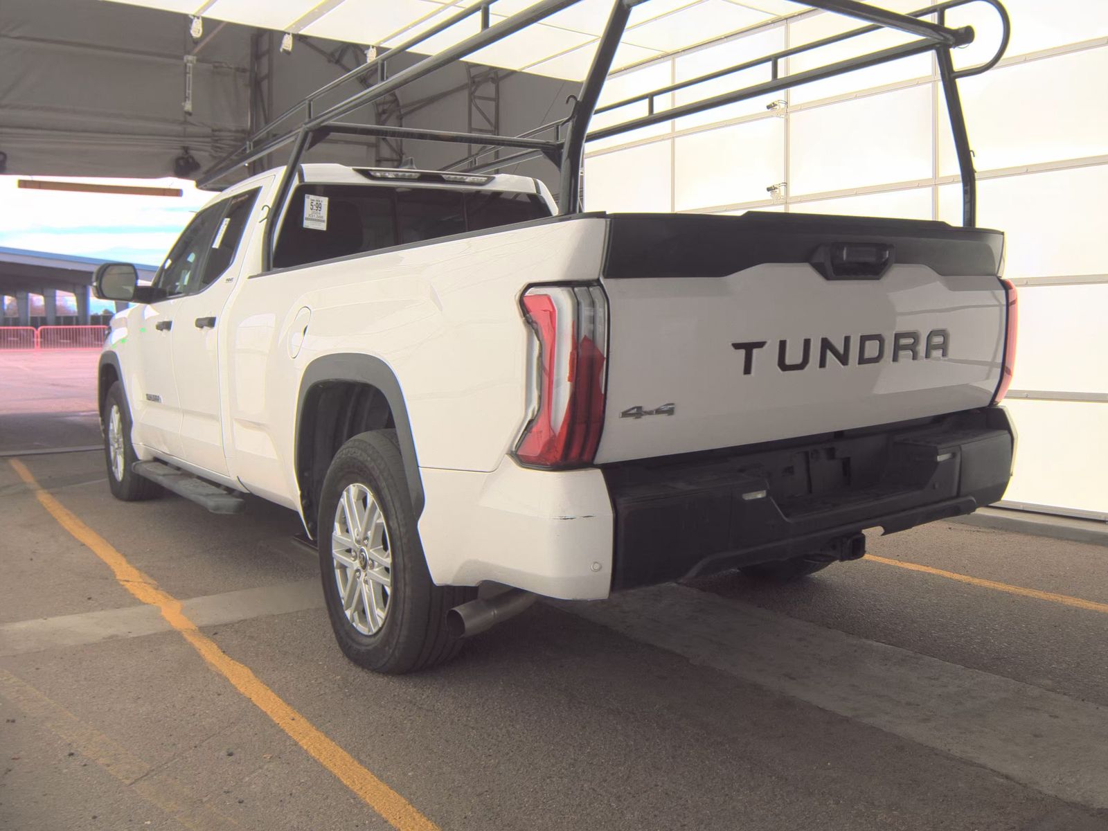 2024 Toyota Tundra SR5 AWD