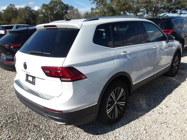 2024 Volkswagen Tiguan 2.0T Wolfsburg Edition FWD