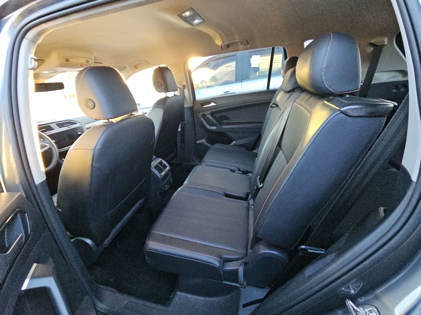 2024 Volkswagen Tiguan 2.0T Wolfsburg Edition FWD